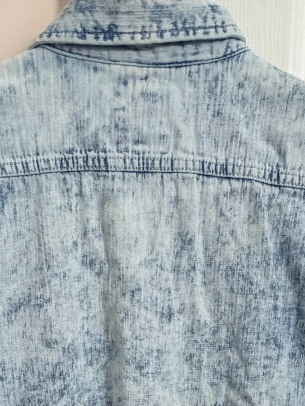 Levi's Men's Light Blue Acid-Wash Denim Shirt Short Sleeve Button Up Sz S